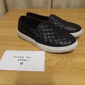 Cat & Jack Girl's Black Quilted Slip-On Sneakers